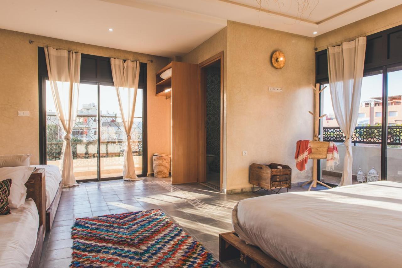 The Yogi Surfer Hotel Taghazout Bagian luar foto